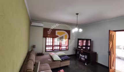 Casa para venda em Jardim Nossa Senhora Aparecida de 257.00m² com 3 Quartos, 1 Suite e 3 Garagens