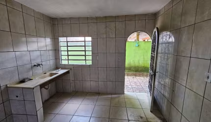 Casa para alugar em Jardim Maia de 45.00m² com 1 Quarto