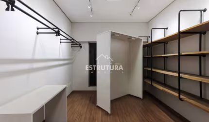 Prédio Comercial para alugar em Jardim Donângela de 346.00m² com 2 Garagens