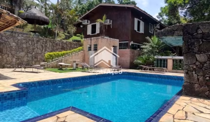 Casa de Condomínio para venda em Caraguatá de 300.00m² com 4 Quartos e 5 Garagens