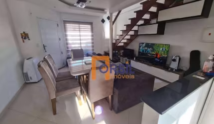 Sobrado para venda em Vila Caputera de 65.00m² com 2 Quartos e 2 Garagens