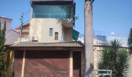 Sobrado para venda em Vila Nova Curuçá de 200.00m² com 2 Quartos, 2 Suites e 8 Garagens