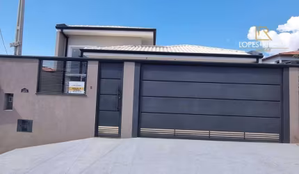 Casa para venda em Residencial Vila Di Capri de 158.00m² com 3 Quartos, 1 Suite e 2 Garagens