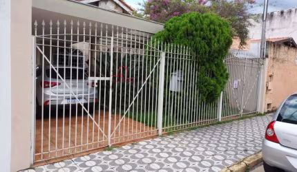 Casa para venda em Vila Vianelo de 168.00m² com 3 Quartos, 1 Suite e 2 Garagens