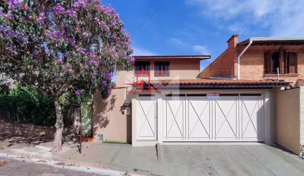 Sobrado para venda em Jardim Santa Adelaide de 261.00m² com 4 Quartos, 2 Suites e 4 Garagens