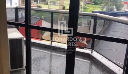 Apartamento para venda em Centro de 208.00m² com 3 Quartos, 1 Suite e 2 Garagens
