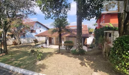 Casa para venda em Jardim Do Golf I de 397.00m² com 3 Quartos, 1 Suite e 4 Garagens