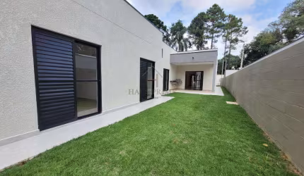 Casa de Condomínio para venda em Jardim Colibri de 230.00m² com 3 Quartos, 3 Suites e 6 Garagens