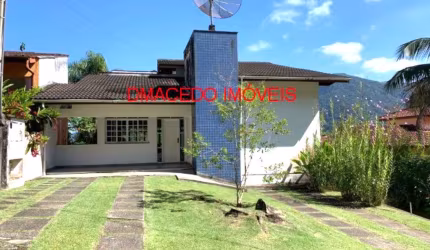 Casa para venda em Recanto Da Lagoinha de 330.00m² com 3 Quartos, 3 Suites e 6 Garagens