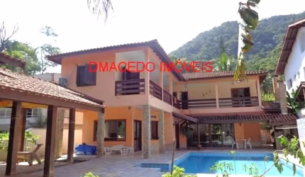Casa para venda em Recanto Da Lagoinha de 681.00m² com 4 Quartos, 4 Suites e 3 Garagens