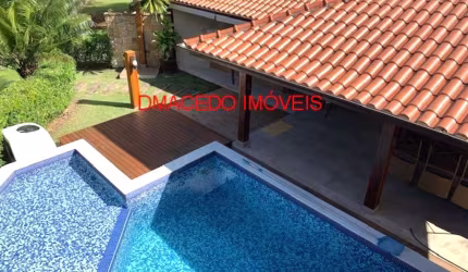 Casa para venda em Condominio Lagoinha de 352.00m² com 4 Quartos, 2 Suites e 2 Garagens