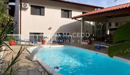 Casa para venda em Recanto Da Lagoinha de 436.26m² com 4 Quartos, 2 Suites e 4 Garagens