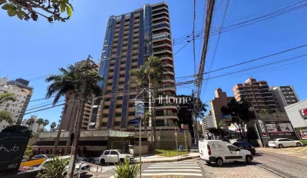 Apartamento para venda em Cambuí de 307.00m² com 4 Quartos e 3 Garagens