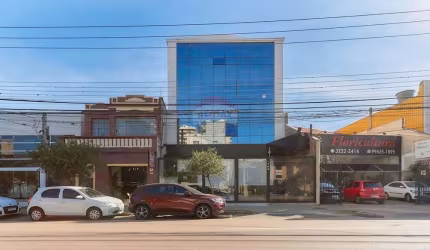 Imóvel Comercial para venda em Bom Retiro de 1700.00m² com 2 Quartos e 2 Suites