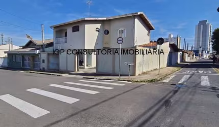 Casa para venda em Vila Maria de 198.00m² com 3 Quartos, 1 Suite e 2 Garagens