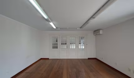 Cobertura para venda em São Judas de 400.00m² com 3 Quartos, 2 Suites e 6 Garagens