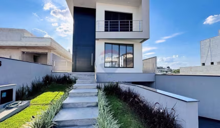 Casa de Condomínio para venda em Arujázinho I, Ii E Iii de 324.88m² com 3 Quartos, 3 Suites e 5 Garagens