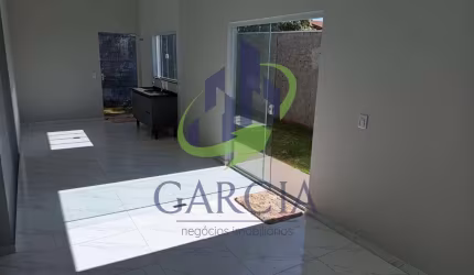Casa para venda em Parque Real Ii de 192.00m² com 3 Quartos, 1 Suite e 2 Garagens