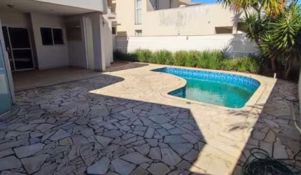 Casa de Condomínio para alugar em Jardim Imperador de 360.00m² com 3 Quartos, 3 Suites e 4 Garagens