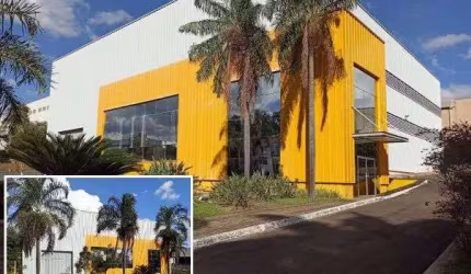 Galpão / Depósito / Armazém para alugar em Techno Park de 1422.00m²