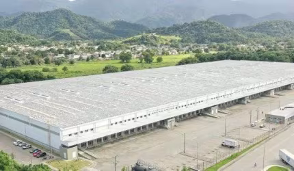 Galpão / Depósito / Armazém para alugar em Parque Independência de 14071.00m²