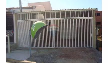 Casa para venda em Jardim Mirandola de 100.00m² com 1 Quarto e 2 Garagens