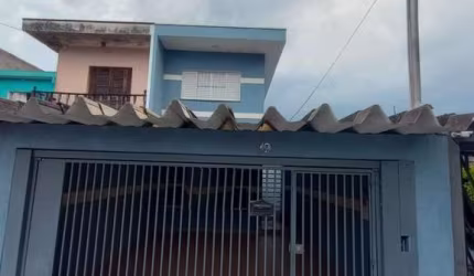 Sobrado para venda em Vila Curuçá de 158.00m² com 3 Quartos, 1 Suite e 2 Garagens
