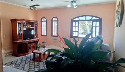 Casa para venda em Parque Da Represa de 186.00m² com 3 Quartos, 1 Suite e 3 Garagens