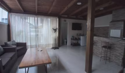 Casa para venda em Guaratuba de 80.00m² com 2 Quartos