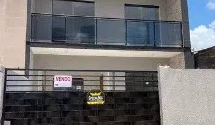 Sobrado para venda em Iguaçu de 132.00m² com 3 Quartos e 2 Garagens
