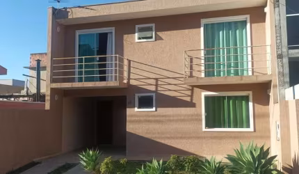 Sobrado para venda em Cachoeira de 102.00m² com 3 Quartos, 1 Suite e 2 Garagens
