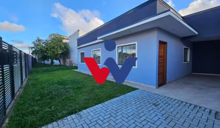 Casa para venda em Costeira de 59.00m² com 2 Quartos e 2 Garagens