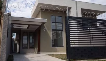 Casa para venda em Iguaçu de 90.00m² com 3 Quartos e 1 Suite