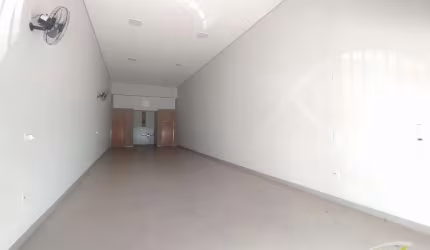 Sala Comercial para alugar em Centro de 110.00m² com 2 Quartos e 2 Suites