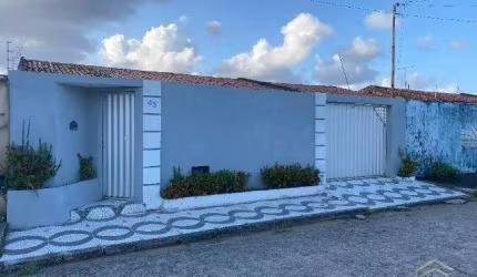 Casa para venda em Zona De Expansão (aruana) de 100.00m² com 2 Quartos e 2 Garagens