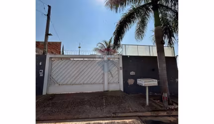 Casa para venda em Residencial Alvorada de 139.00m² com 3 Quartos e 2 Garagens