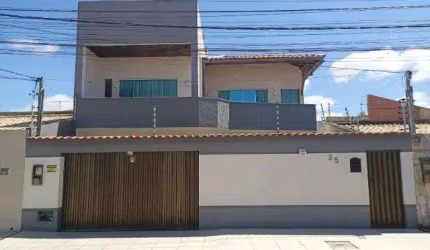 Casa para venda em Zona De Expansão (aruana) de 283.00m² com 3 Quartos, 2 Suites e 2 Garagens