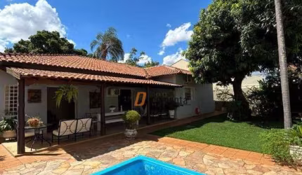 Casa para venda em Jardim Nova Yorque de 300.00m² com 3 Quartos, 1 Suite e 3 Garagens