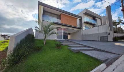 Casa de Condomínio para venda em Residencial Real Park de 300.00m² com 4 Quartos e 4 Suites