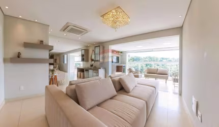 Apartamento para venda em Centro de 266.00m² com 4 Quartos, 4 Suites e 5 Garagens