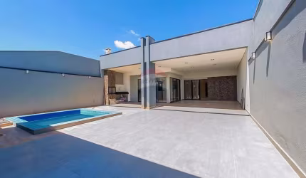 Casa para venda em Jardim Esmeralda de 175.00m² com 3 Quartos, 1 Suite e 2 Garagens