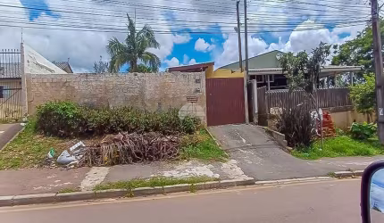 Casa para venda em São Dimas de 160.00m² com 3 Quartos, 1 Suite e 2 Garagens