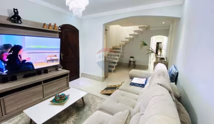 Casa para venda em Jardim Planalto de 170.00m² com 3 Quartos, 2 Suites e 2 Garagens