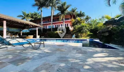 Casa para venda em Jardim Santa Rosa de 1200.00m² com 5 Quartos, 4 Suites e 8 Garagens