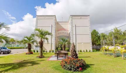 Apartamento para alugar em Pinheirinho de 46.00m² com 2 Quartos e 1 Garagem