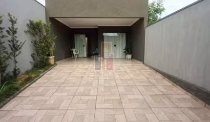 Casa para venda em Vila Alto Paraíso de 120.00m² com 3 Quartos, 1 Suite e 2 Garagens