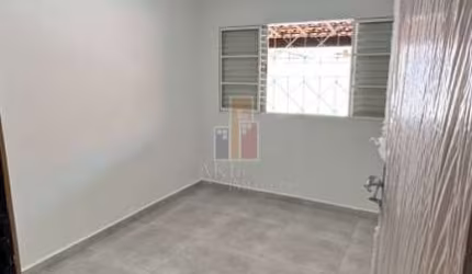 Casa para venda em Vila Souto de 155.00m² com 5 Quartos, 1 Suite e 7 Garagens