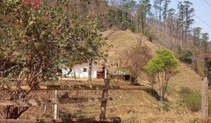 Fazenda / Sítio para venda em Santa Cruz de 337.00m² com 2 Quartos e 2 Garagens