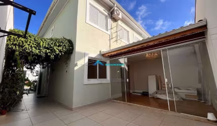 Casa de Condomínio para venda em JARDIM COLÔNIA de 93.00m² com 3 Quartos, 1 Suite e 2 Garagens