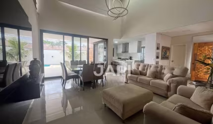 Casa de Condomínio para venda em Jardim Ermida I de 253.00m² com 3 Quartos, 3 Suites e 4 Garagens